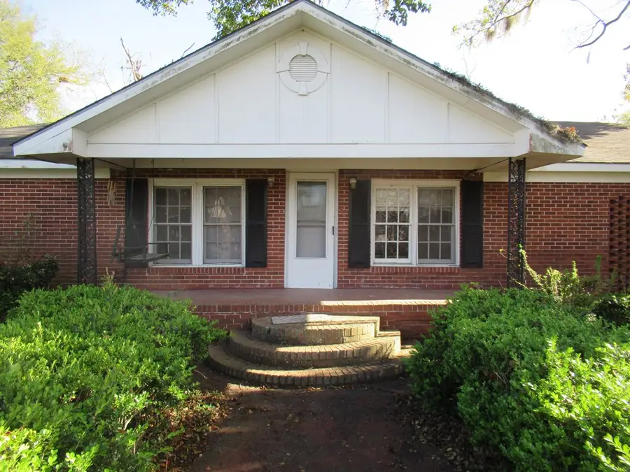 24 E Martin Luther King Jr Ave, Lakeland, GA 31635 - #2