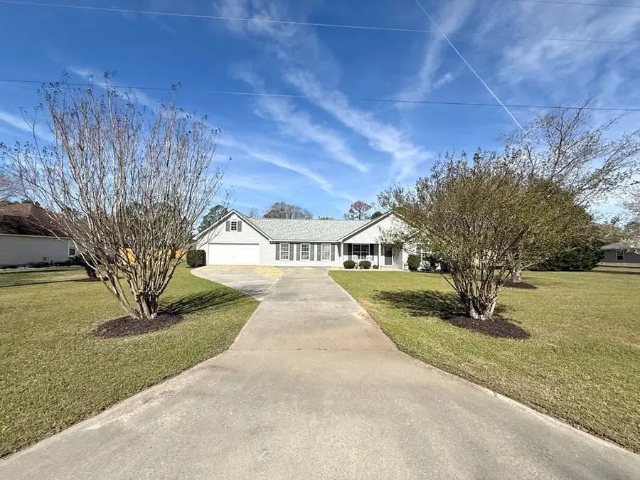 1405 Pebblewood Drive, Adel, GA 31620 - #2