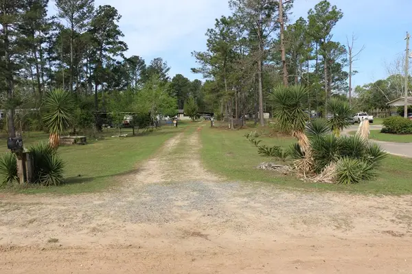 2661 Dewberry Road, Quitman, GA 31643