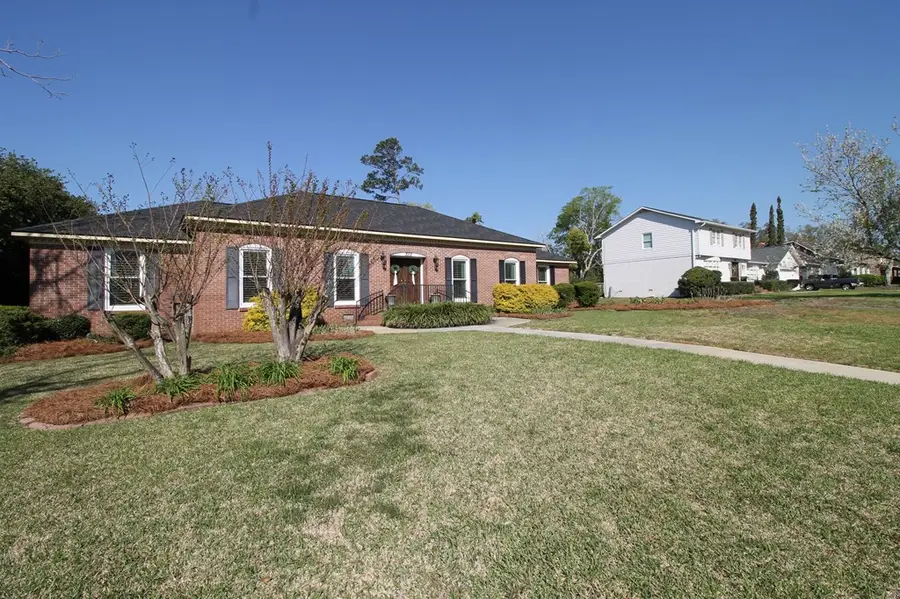 3008 Wendover Rd, Valdosta, GA 31602 - #2