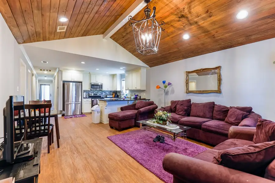 1007 Pineview Dr, Valdosta, GA 31602 - #2