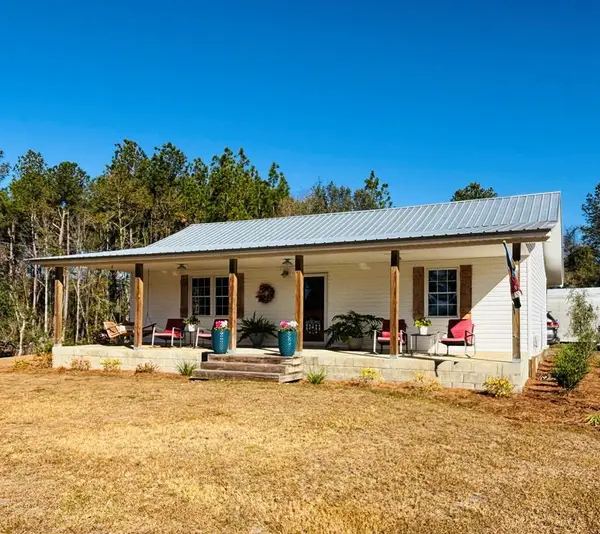 274 Barney Dr, Collins, GA 30421