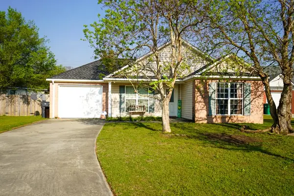 3901 Lillian Guest Cir, Valdosta, GA 31605