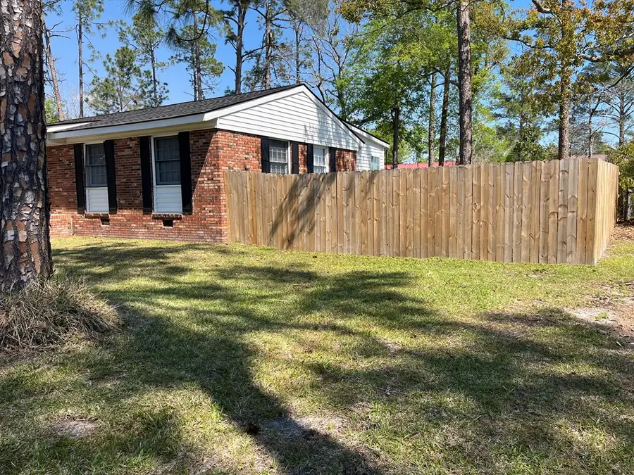 727 Devonne, Nashville, GA 31639 - #3