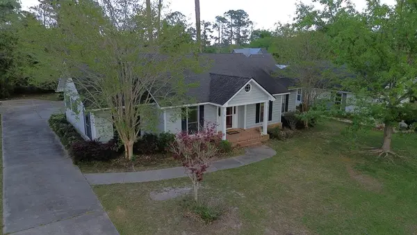 2819 Willow Wood Cir, Valdosta, GA 31602