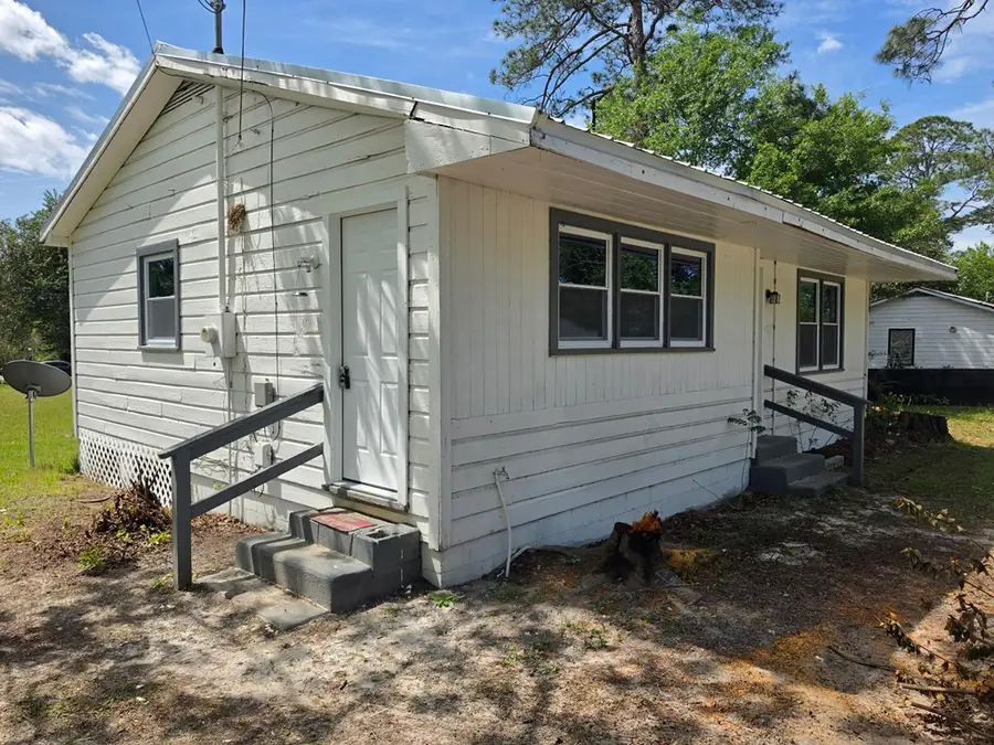 405 Bullock Ave, Nashville, GA 31639 - #2