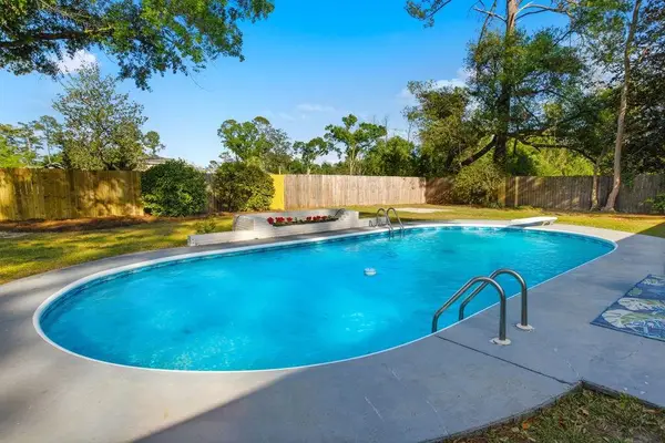 2007 Azalea Dr., Valdosta, GA 31602