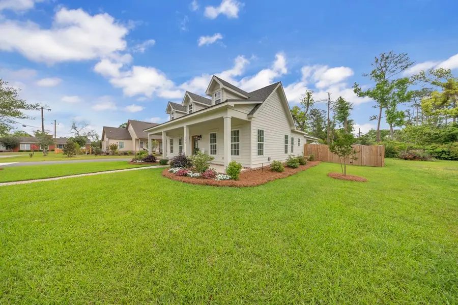 303 Terrace Blvd, Valdosta, GA 31602 - #2