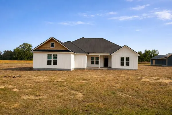 3053 Mary Powell Way, Hahira, GA 31632