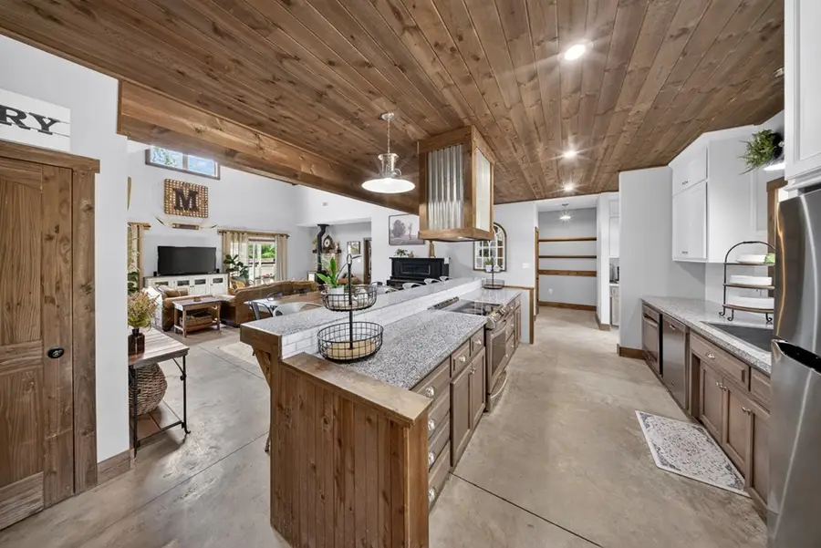 2350 Dasher Johnson Rd, Valdosta, GA 31606 - #3