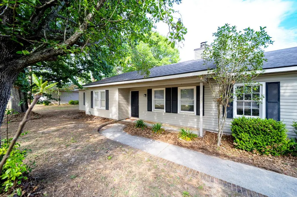 2112 Gornto, Valdosta, GA 31602 - #1