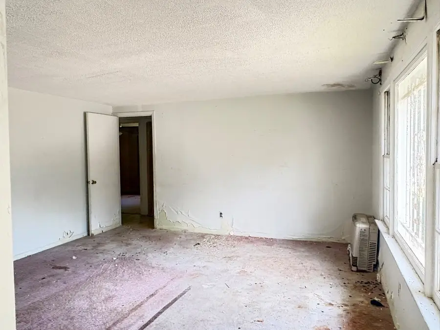 607 Way St, Valdosta, GA 31601 - #3