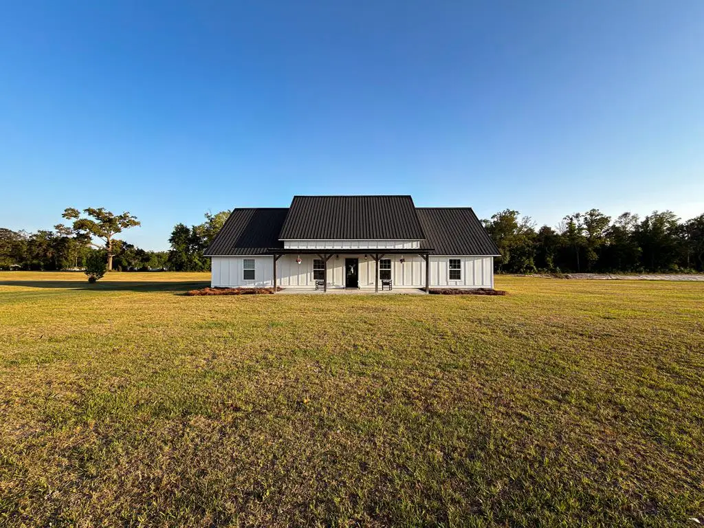 190 E Burnt Church Rd, Lakeland, GA 31635 - #1