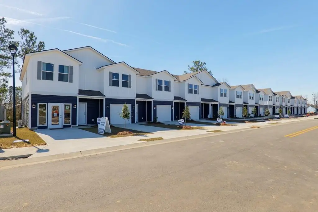 6161 Bemiss Springs Dr, Valdosta, GA 31605 - #1