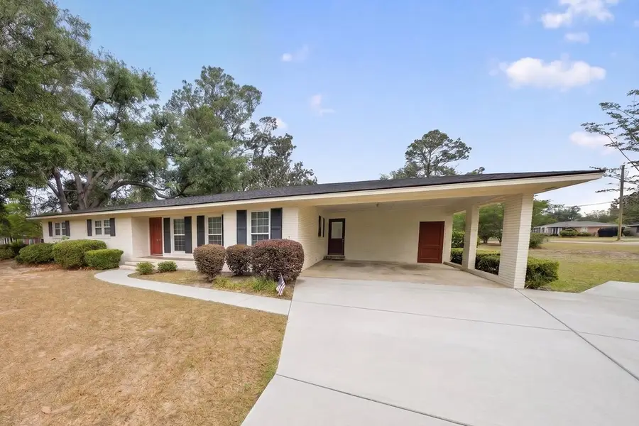 800 Tanglewood Dr, Valdosta, GA 31602 - #3