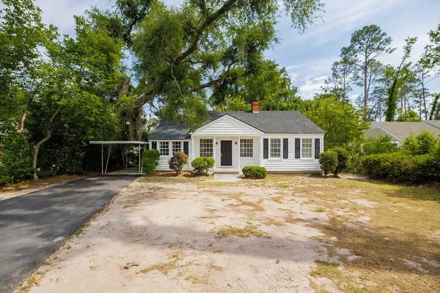 711 W Alden Ave, Valdosta, GA 31602 - #2