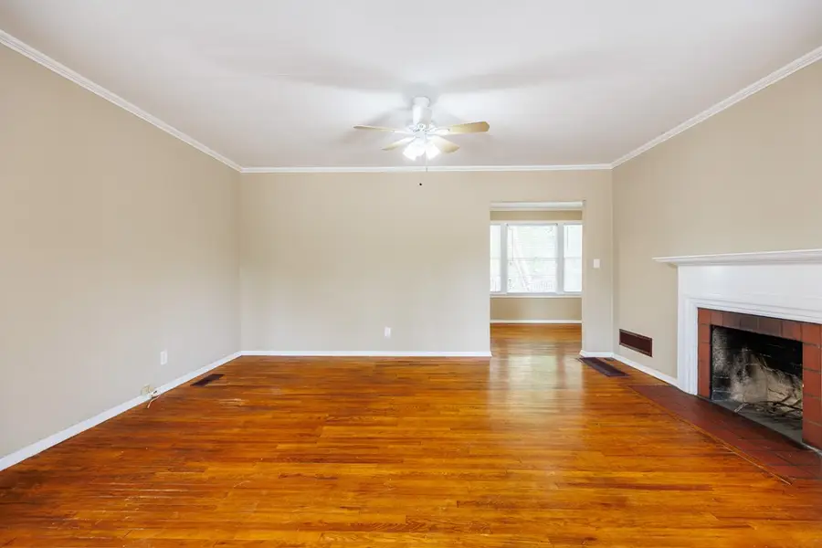 711 W Alden Ave, Valdosta, GA 31602 - #3