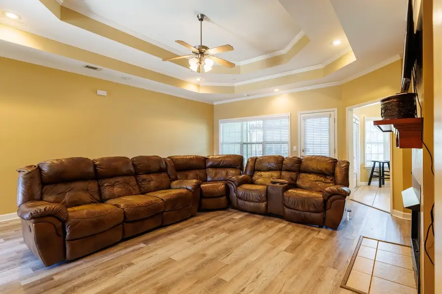 4063 Huntley Dr., Valdosta, GA 31605 - #3