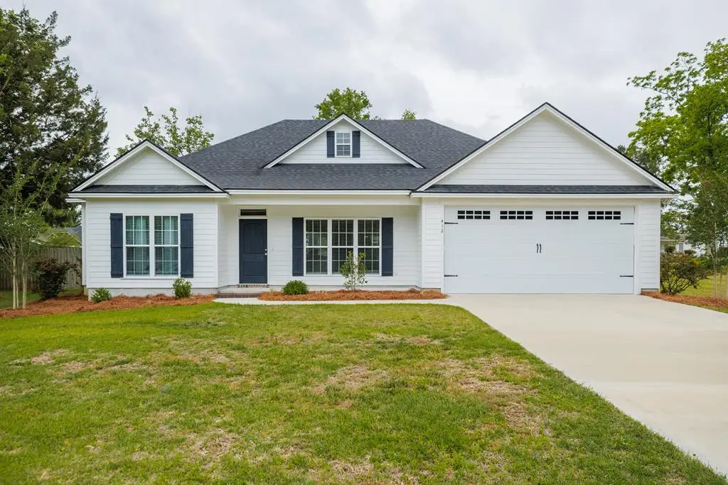 412 E Stanfill St, Hahira, GA 31632 - #1