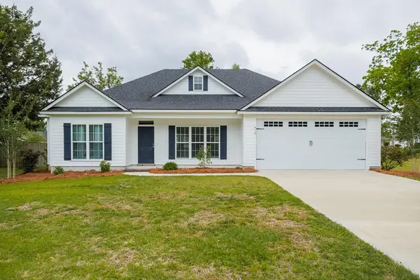 412 E Stanfill St, Hahira, GA 31632