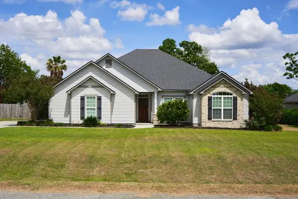 17 Barrett Lane, Lakeland, GA 31635