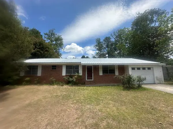203 Magnolia Drive, Adel, GA 31620