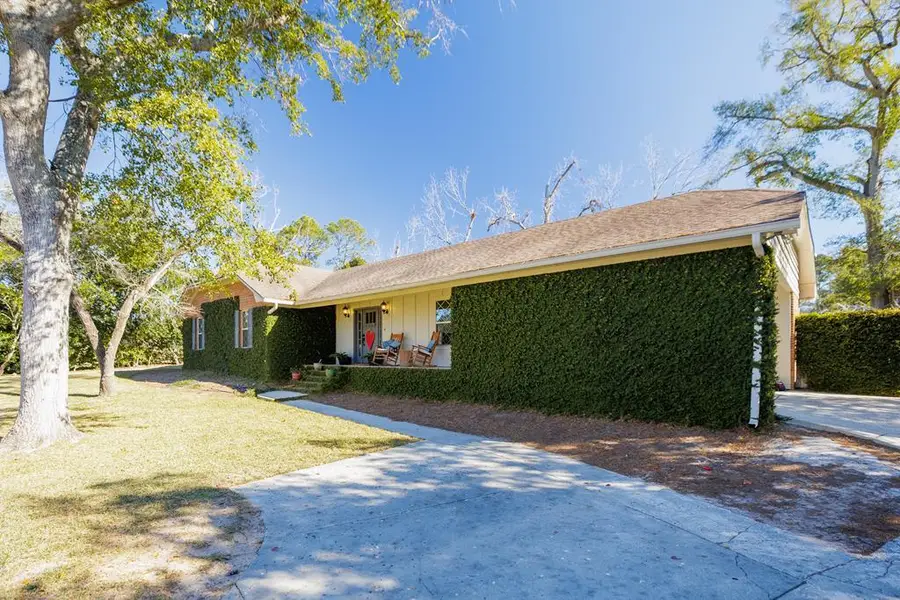 412 Terrace Blvd., Valdosta, GA 31602 - #2