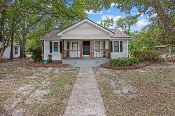 71 W Thigpen Ave, Lakeland, GA 31635
