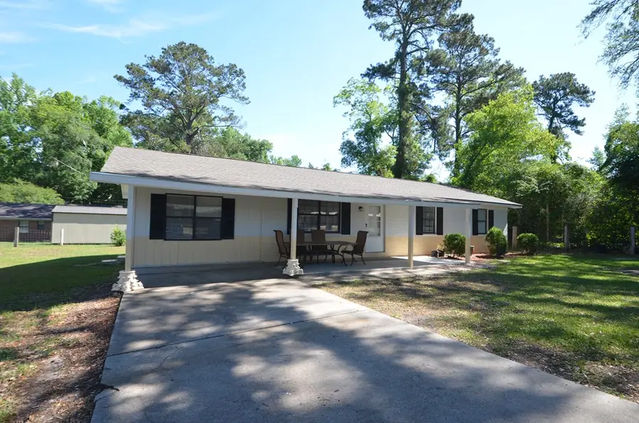 802 E Lafayette Street, Quitman, GA 31643 - #2