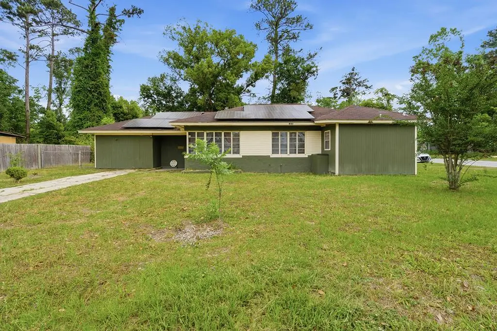 1406 Leone Ave, Valdosta, GA 31602 - #1