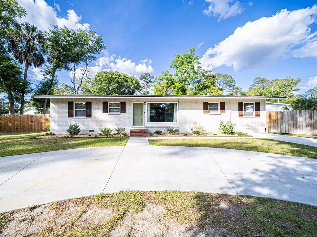 1819 Canterbury Drive, Valdosta, GA 31602 - #1