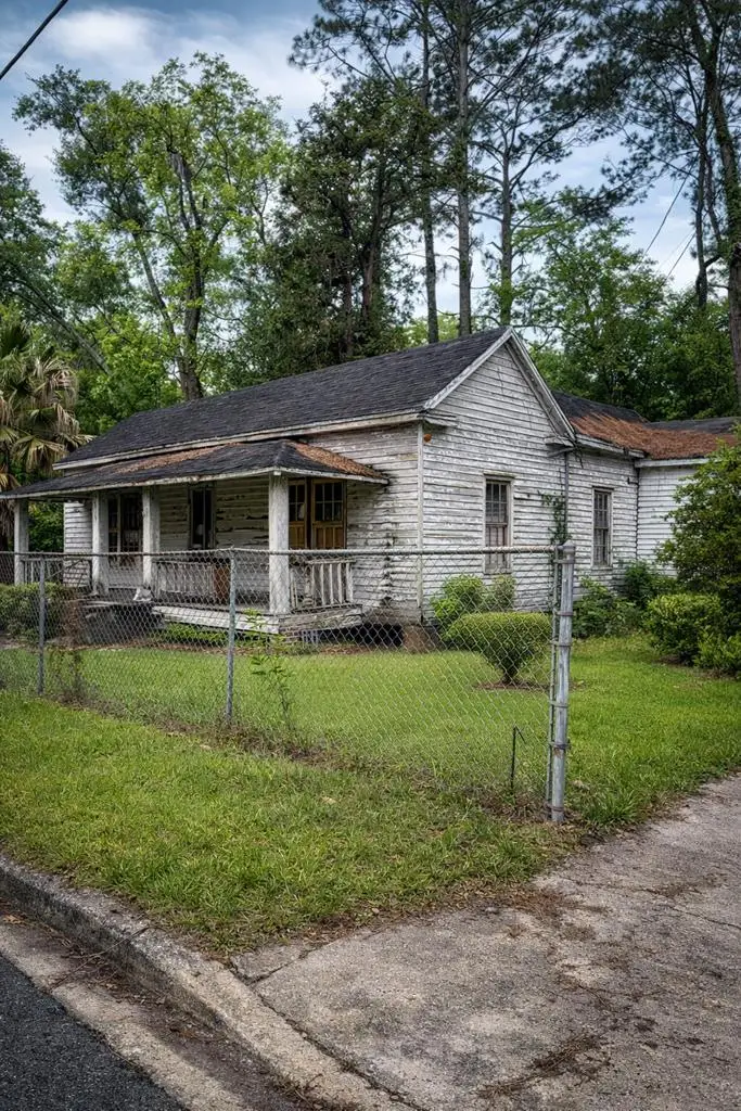 1010 Johnson Street, Valdosta, GA 31601 - #2