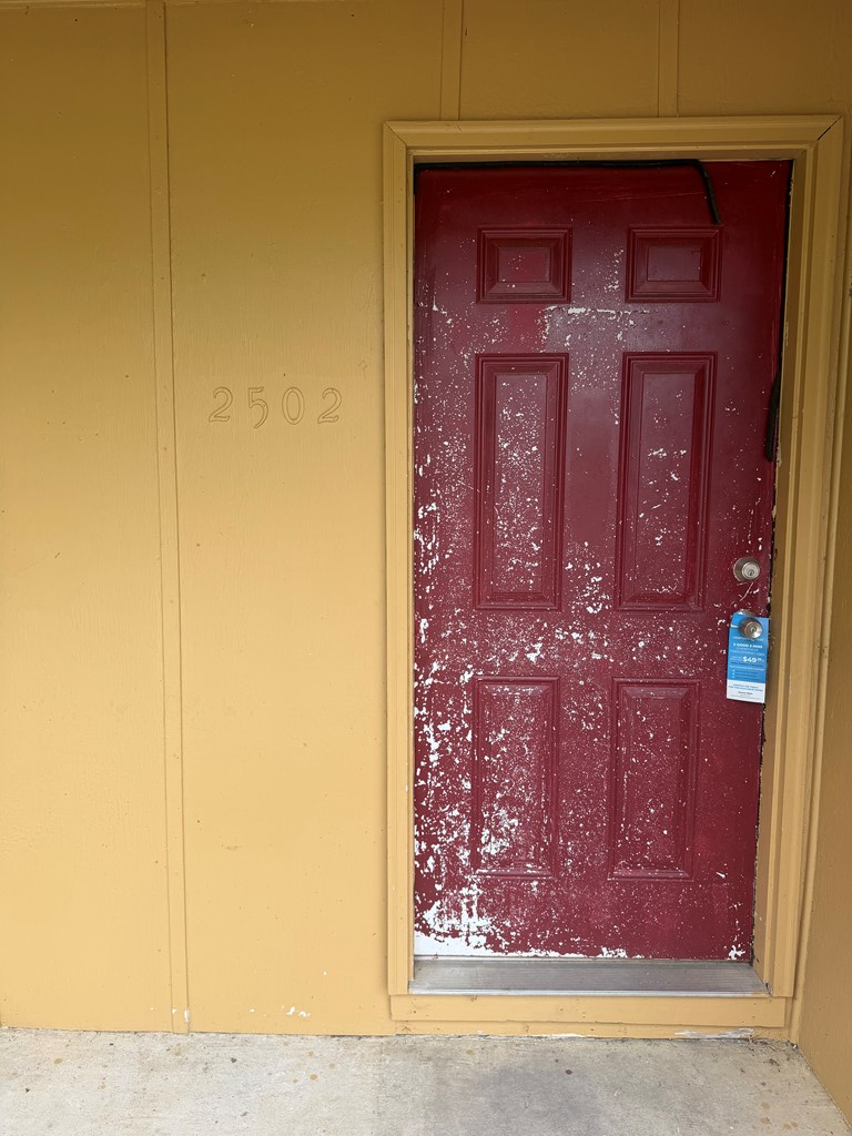 2502 University Drive #4, Valdosta, GA 31602 - #2