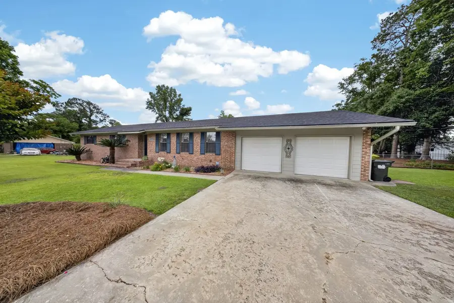3126 Wallace Drive, Valdosta, GA 31605 - #3