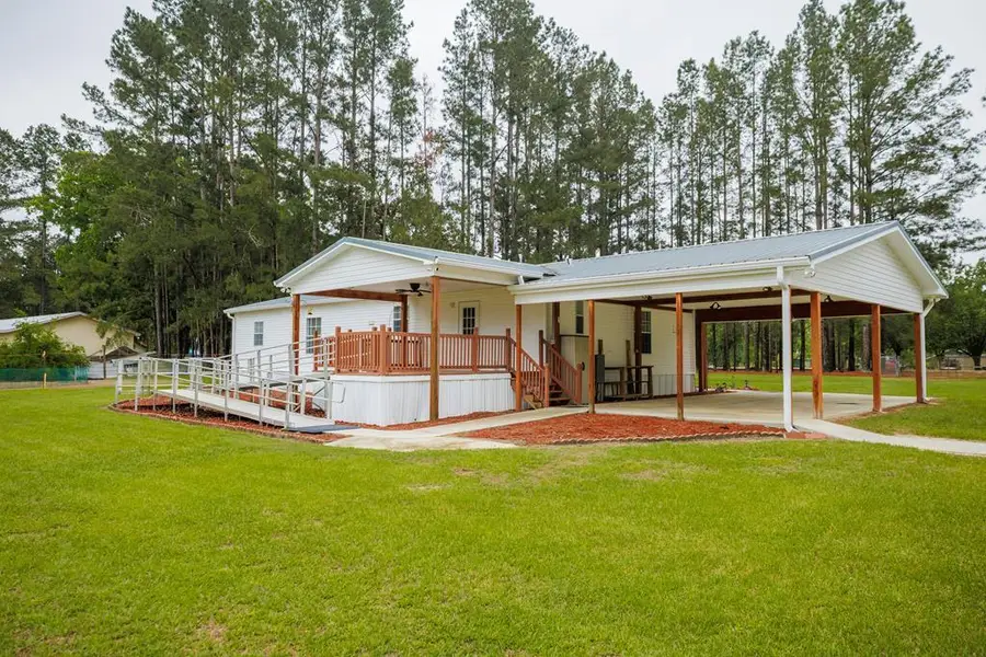 2577 Weaver Drive, Ray City, GA 31645 - #2