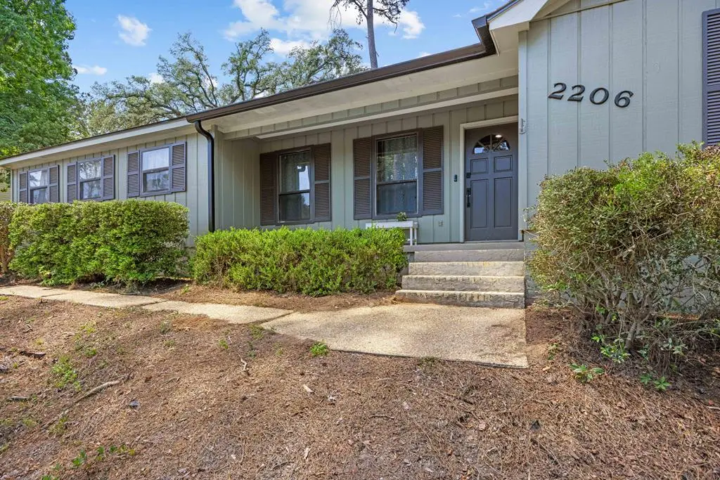 2206 Riverside Drive, Valdosta, GA 31602 - #1
