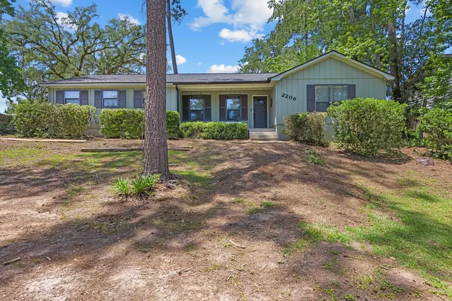 2206 Riverside Drive, Valdosta, GA 31602 - #2
