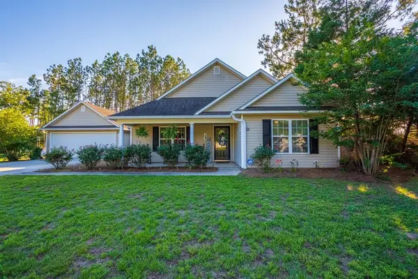 38 Creeks Edge Ct, Nashville, GA 31639