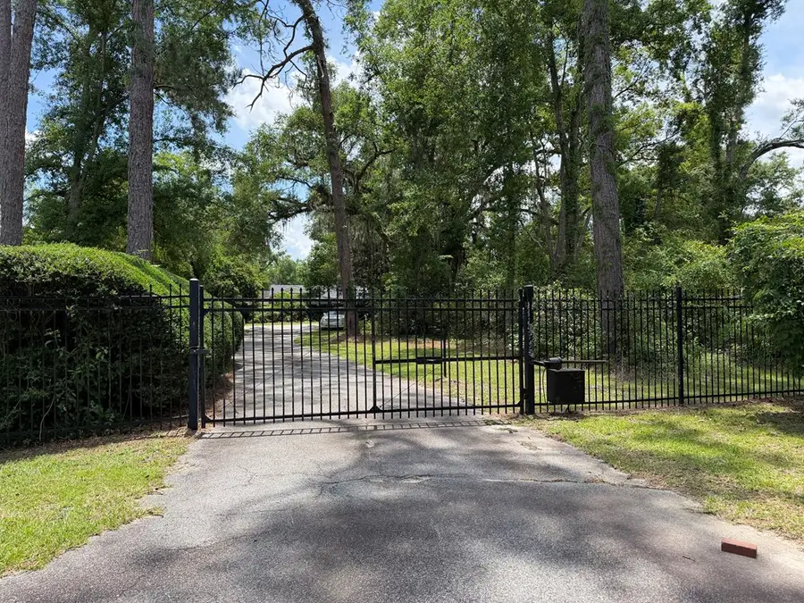 2320 Melrose Drive, Valdosta, GA 31602 - #3