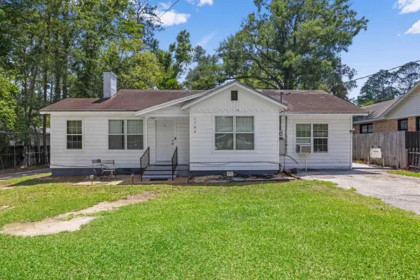 1706 Azalea Drive, Valdosta, GA 31602