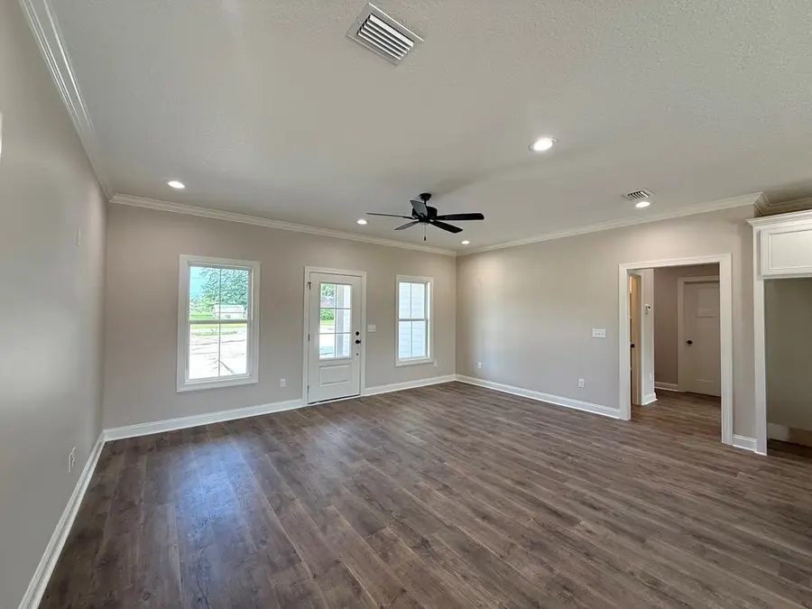 2702 Thomas Street, Adel, GA 31620 - #3