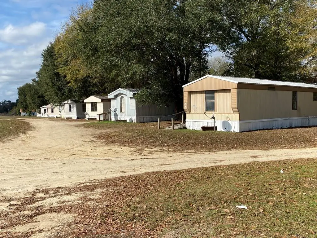 228 E Grow St #28, Colquitt, GA 39837 - #1