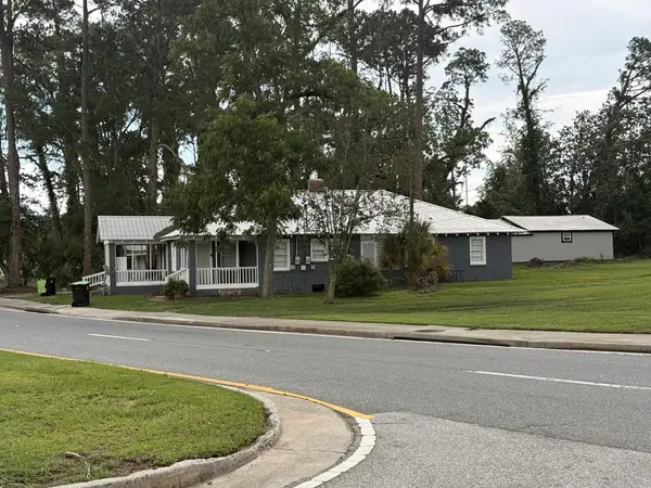 606-608 Ward St #2, Douglas, GA 31533