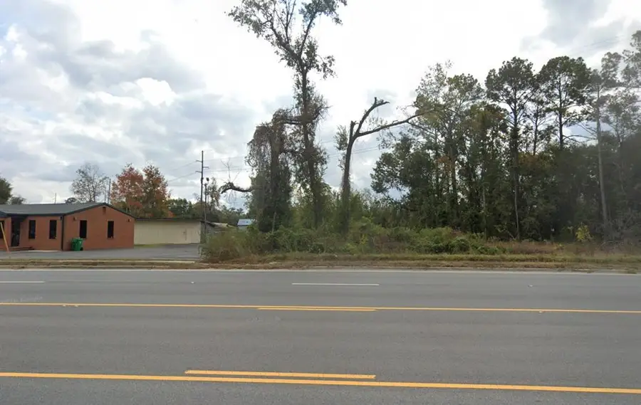 1323 W Hill Ave, Valdosta, GA 31601 - #3