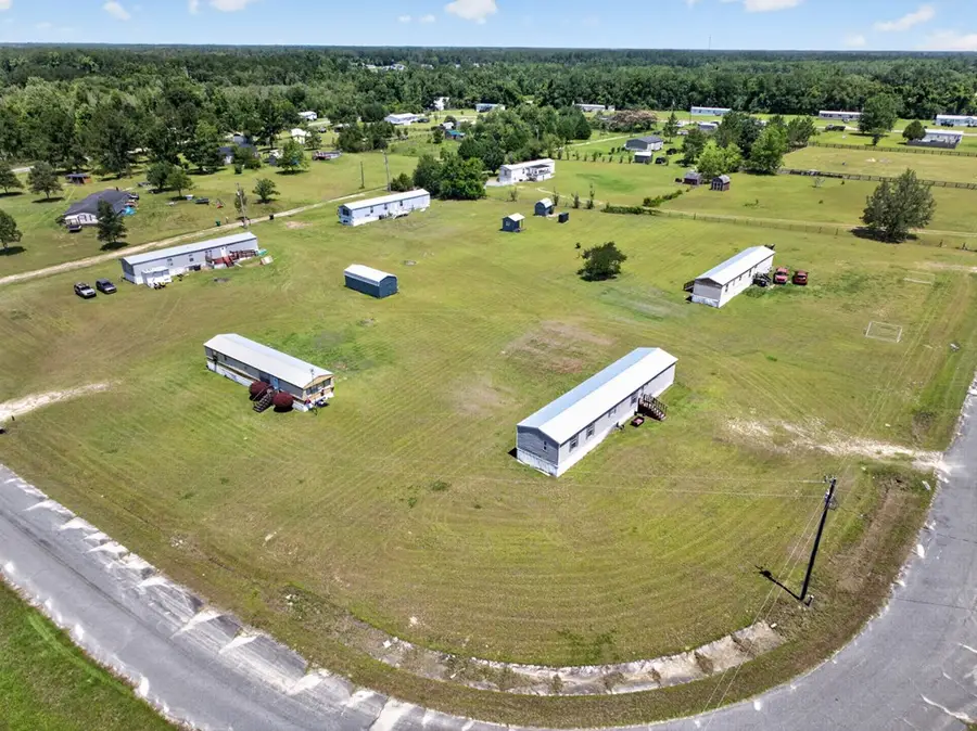 52 Dowdy Ln- Mobile Home Park #5, Ray City, GA 31645 - #2