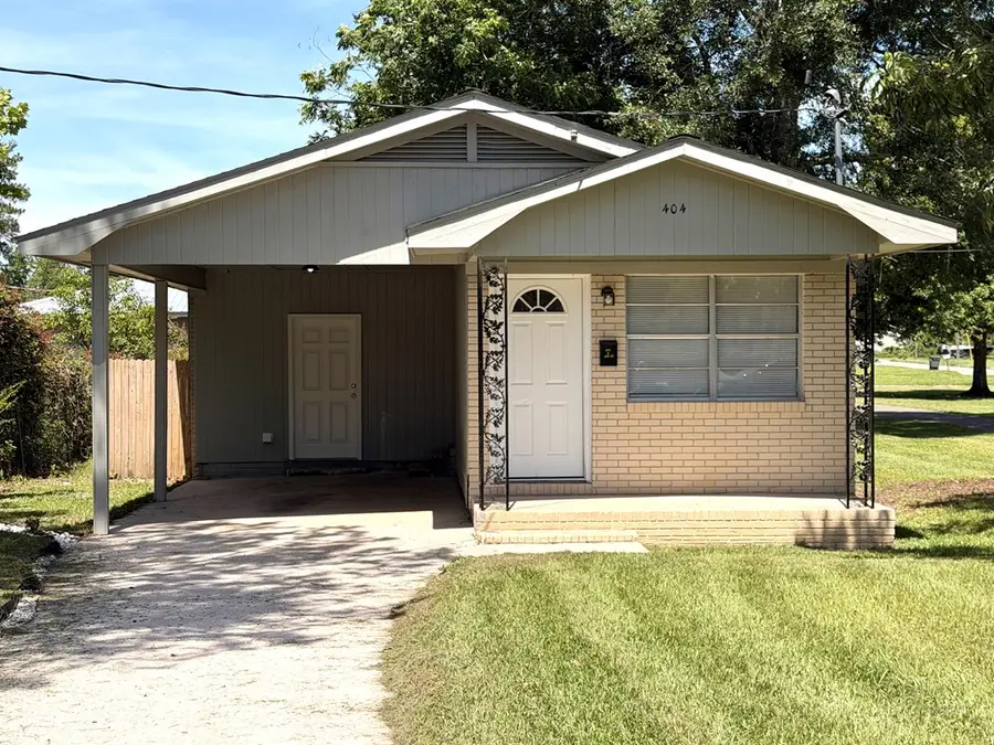 404 N Ann Street, Nashville, GA 31639 - #3