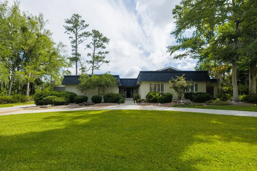 808 Millpond Rd, Valdosta, GA 31602 - #2