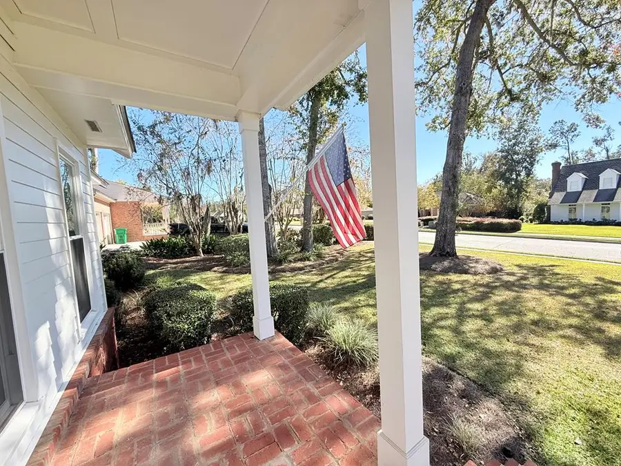 1011 Williamsburg Drive, Valdosta, GA 31602 - #3