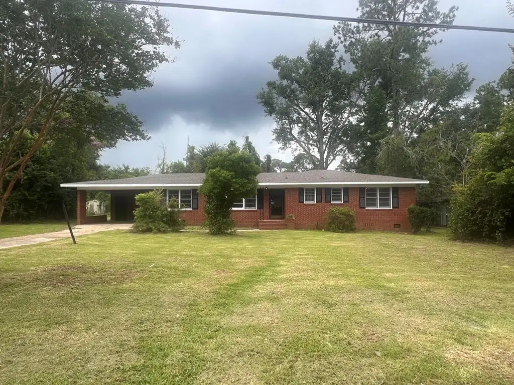 1213 Thomwal St, Valdosta, GA 31602 - #1