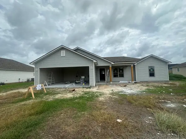 75 Cypress Street, Ray City, GA 31645